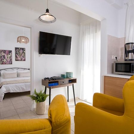 Center Manolia Dream 1 Bedroom Apartment 100M Away From The Beach Chania  Екстер'єр фото